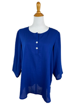 AA205 - Side-Button Linen Pullover