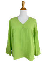 AA256 - V Neck Linen Pullover